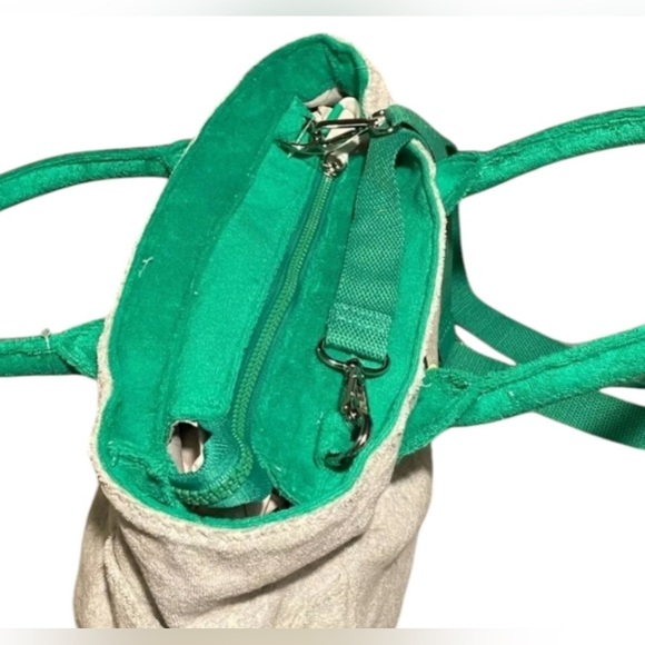 Wildfox pineapple small tote bag NWT. Cotton / poly. Grey, green and yellow. - Picture 3 of 6